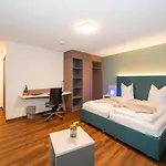 Post Hotel 3*