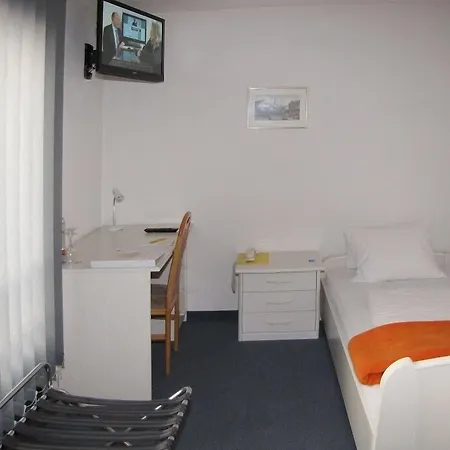 Post Hotel